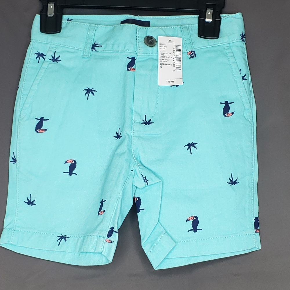 NWT Children's place size 4 shorts